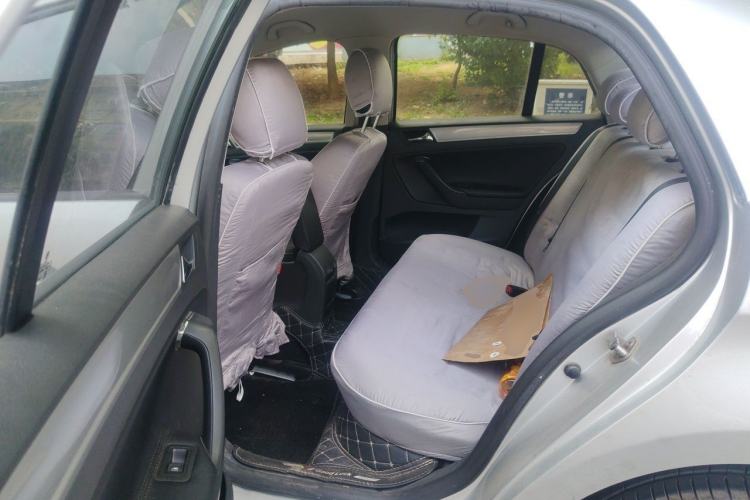 Used Volkswagen Bora 2014 1.6L Automatic Fashion Model Left Rear Seat