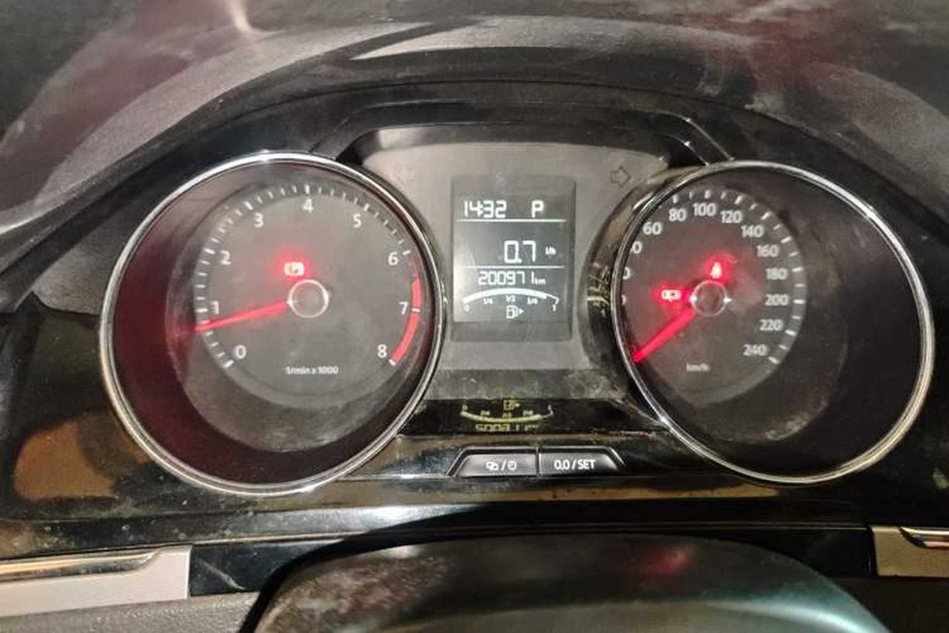 Used Volkswagen Bora 2014 1.6L Automatic Comfort Model Odometer Close Up