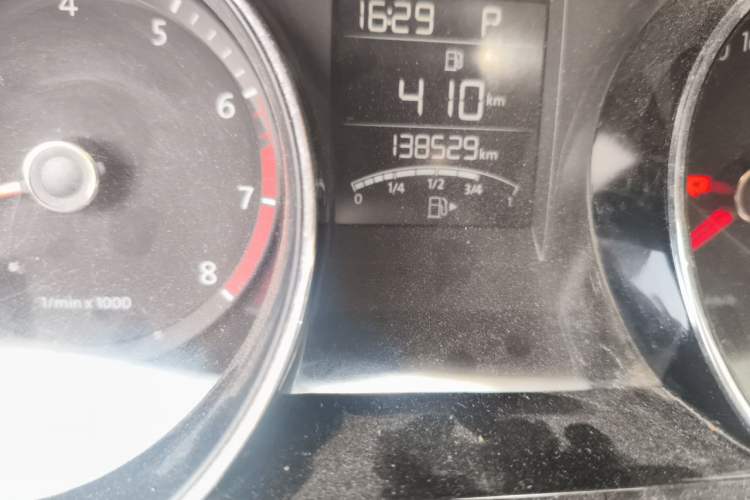 Used Volkswagen Bora 2014 1.6L Automatic Comfort Model Odometer Close Up