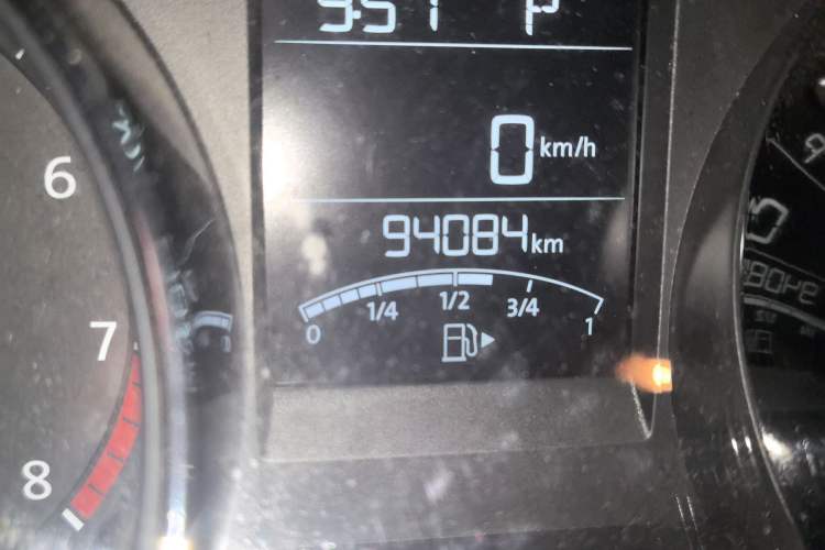 Used Volkswagen Bora 2014 1.6L Automatic Comfort Model Odometer Close Up
