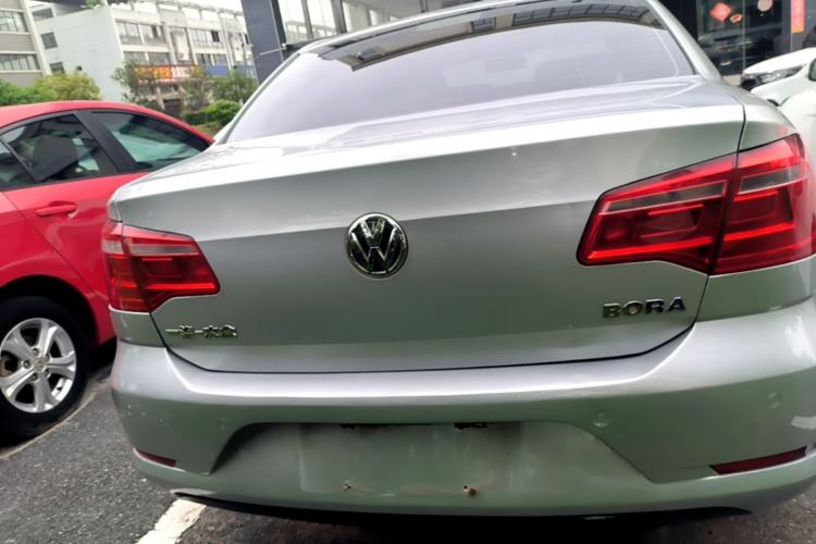 Used Volkswagen Bora 2014 1.6L Automatic Comfort Model Rear