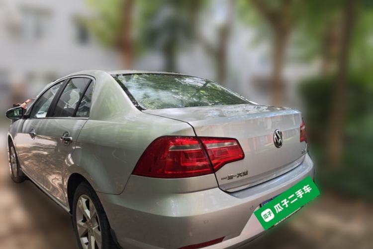 Used Volkswagen Bora 2014 1.6L Automatic Comfort Model Rear Left 45 Deg
