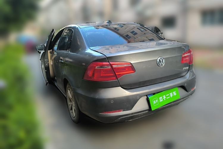 Used Volkswagen Bora 2014 1.6L Manual Comfort Model Rear Left 45 Deg