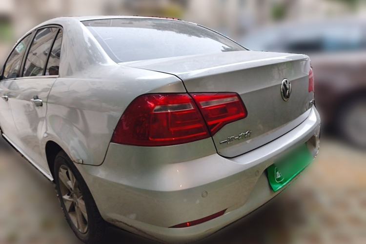 Used Volkswagen Bora 2014 1.6L Automatic Comfort Model Rear Left 45 Deg