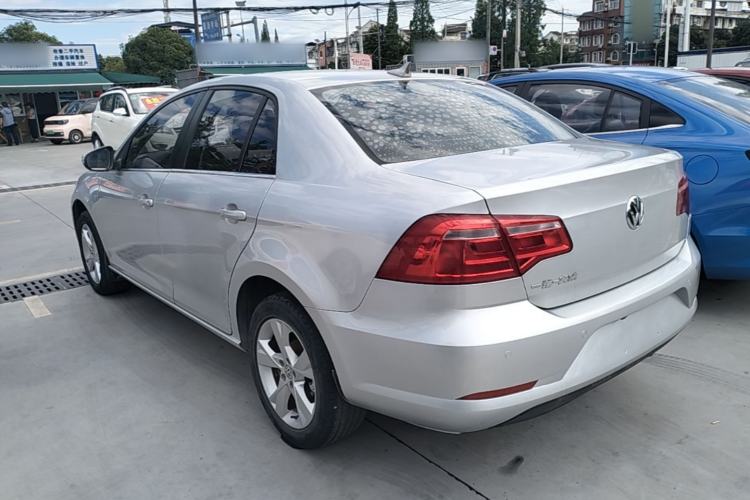 Used Volkswagen Bora 2014 1.6L Manual Comfort Model Rear Left 45 Deg