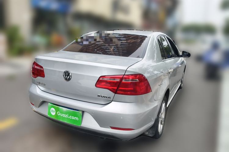 Used Volkswagen Bora 2014 1.6L Automatic Comfort Model Rear Right 45 Deg