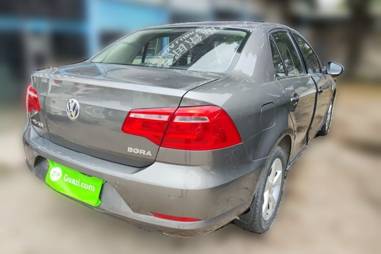 Used Volkswagen Bora 2014 1.6L Automatic Comfort Model Rear Right 45 Deg
