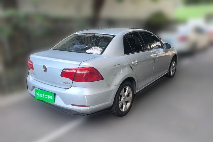 Used Volkswagen Bora 2014 1.6L Automatic Comfort Model Rear Right 45 Deg