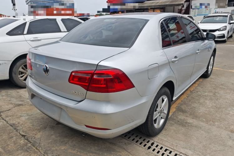 Used Volkswagen Bora 2014 1.6L Automatic Fashion Model Rear Right 45 Deg