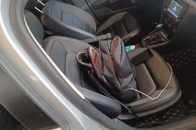 Used Volkswagen Bora 2014 1.6L Automatic Comfort Model Right Front Seat