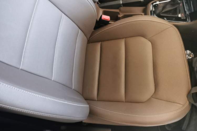 Used Volkswagen Bora 2014 1.4TSI Automatic Comfort Model Right Front Seat