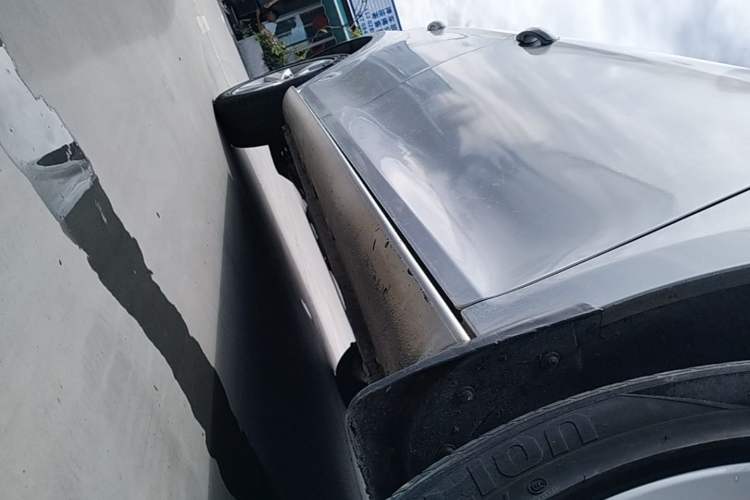 Used Volkswagen Bora 2014 1.6L Manual Comfort Model Right Side Sill