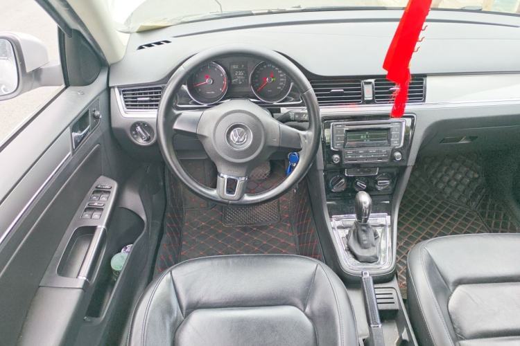 Used Volkswagen Bora 2014 1.6L Automatic Comfort Model Steering Wheel