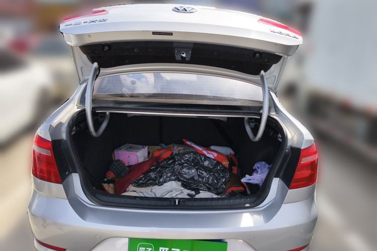 Used Volkswagen Bora 2014 1.6L Manual Comfort Model Trunk