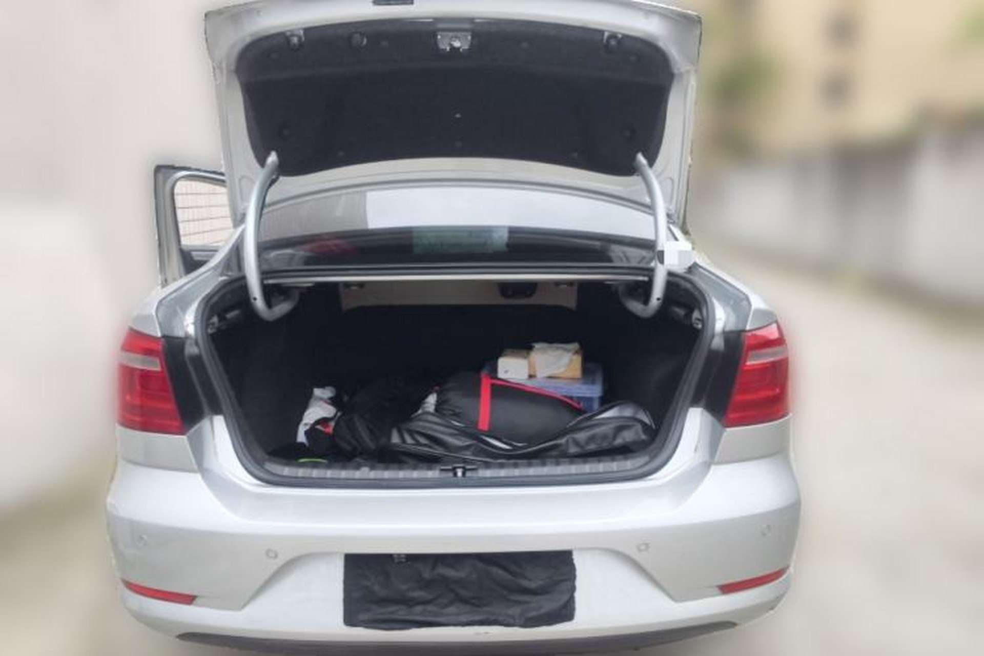 Used Volkswagen Bora 2014 1.6L Automatic Fashion Model Trunk