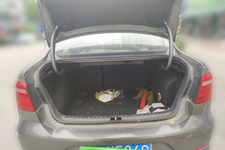 Used Volkswagen Bora 2014 1.6L Automatic Comfort Model Trunk