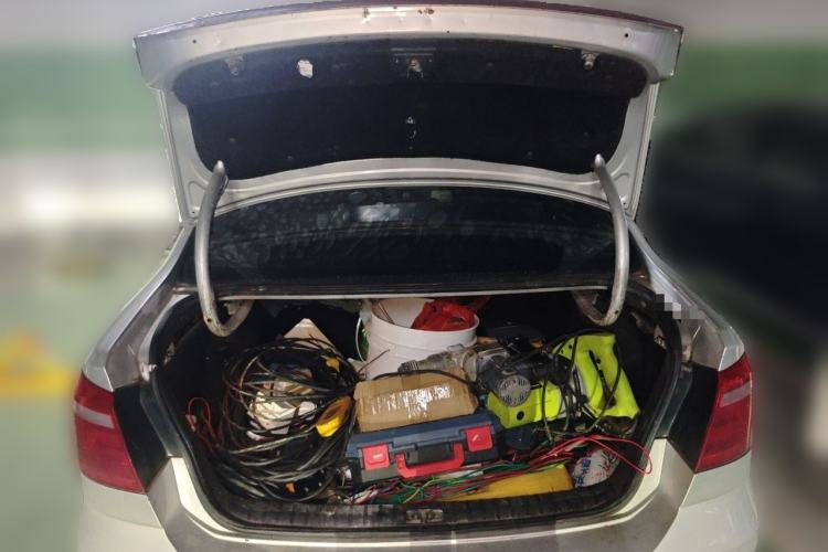 Used Volkswagen Bora 2014 1.6L Manual Fashion Edition Trunk