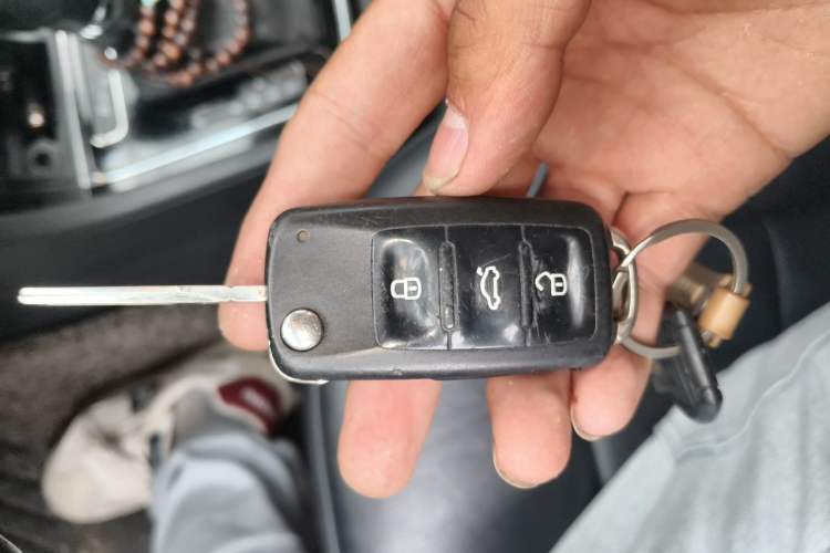 Used Volkswagen Bora 2014 1.6L Automatic Comfort Model Vehicle Key
