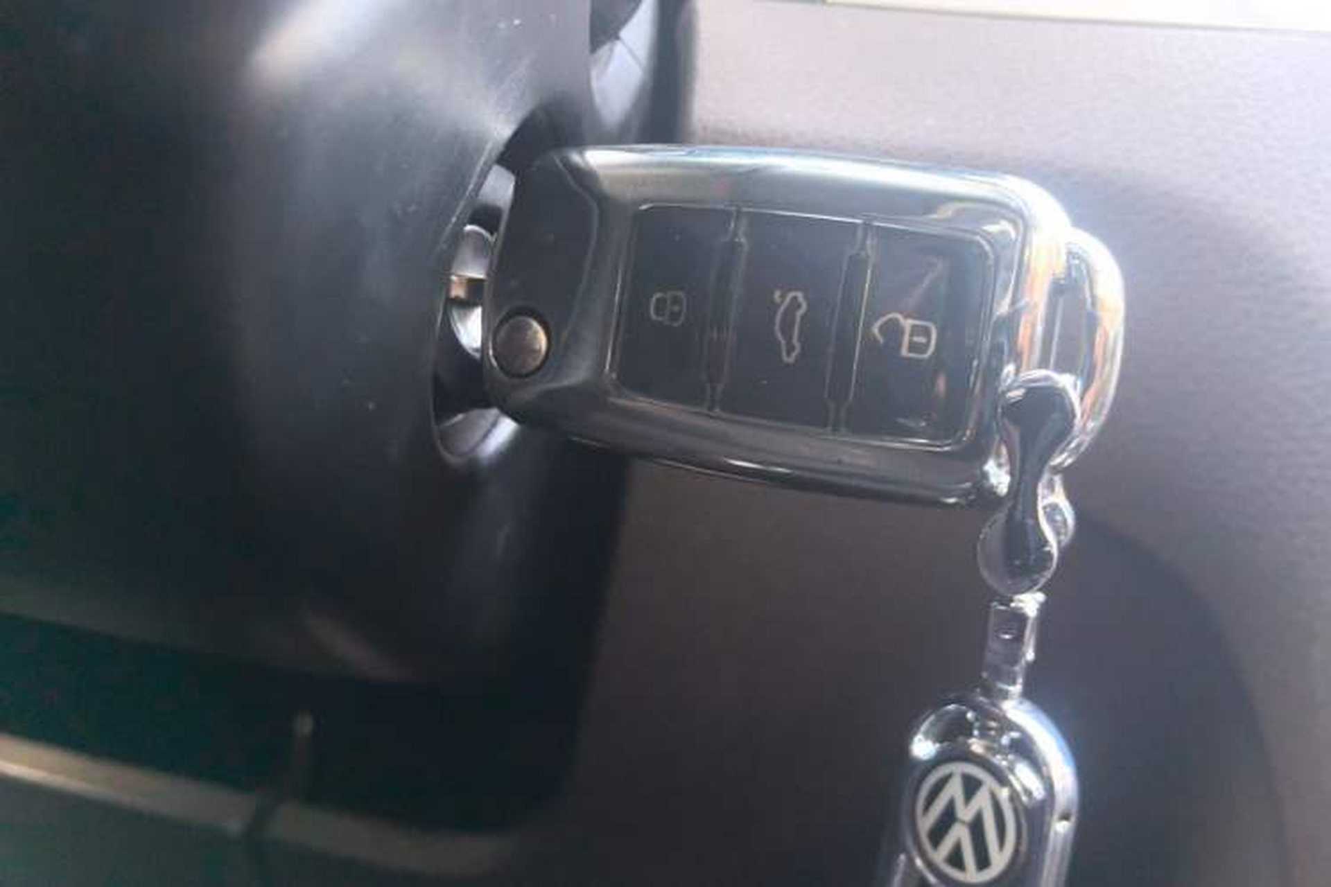Used Volkswagen Bora 2014 1.6L Manual Comfort Model Vehicle Key