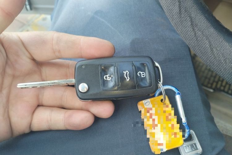 Used Volkswagen Bora 2014 1.6L Automatic Fashion Model Vehicle Key