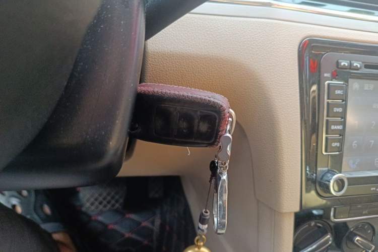 Used Volkswagen Bora 2014 1.6L Automatic Comfort Model Vehicle Key
