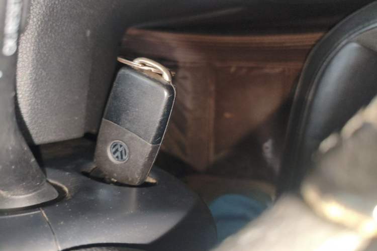 Used Volkswagen Bora 2014 1.6L Manual Comfort Model Vehicle Key