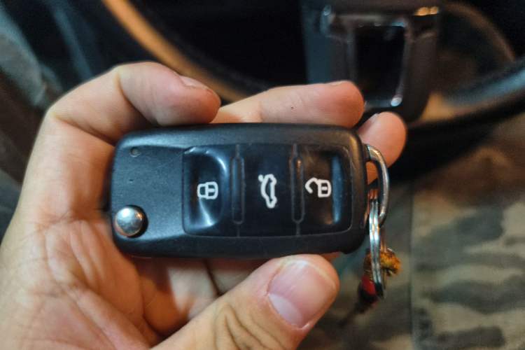 Used Volkswagen Bora 2014 1.6L Automatic Comfort Model Vehicle Key