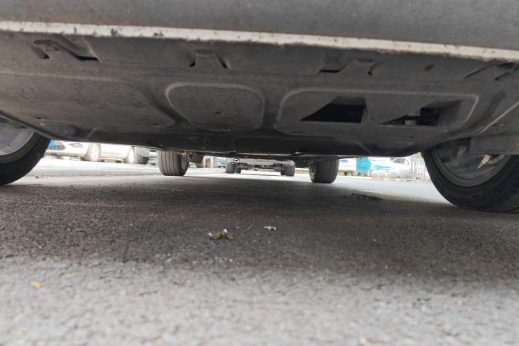 Used Volkswagen Bora 2014 1.4TSI Manual Sportline Chassis Front