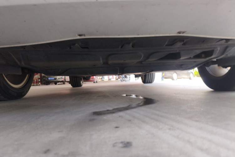 Used Volkswagen Bora 2014 1.6L Automatic Comfort Model Chassis Front