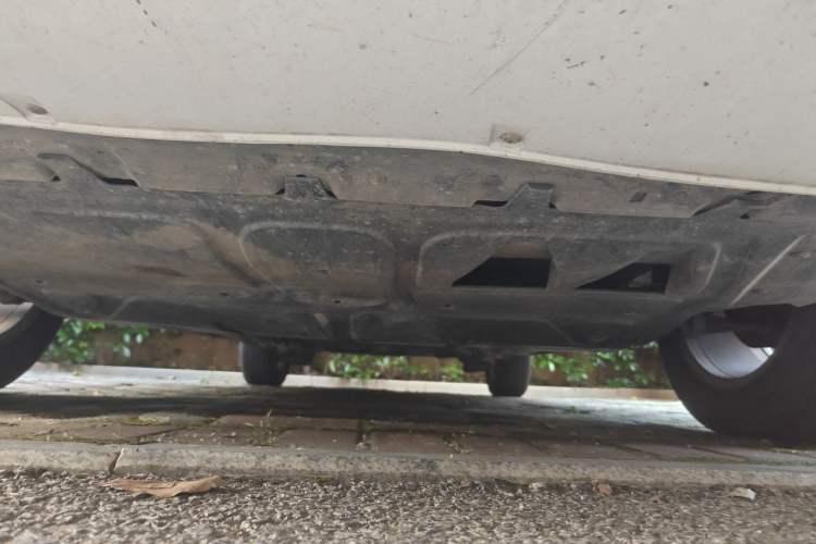 Used Volkswagen Bora 2014 1.6L Automatic Comfort Model Chassis Front