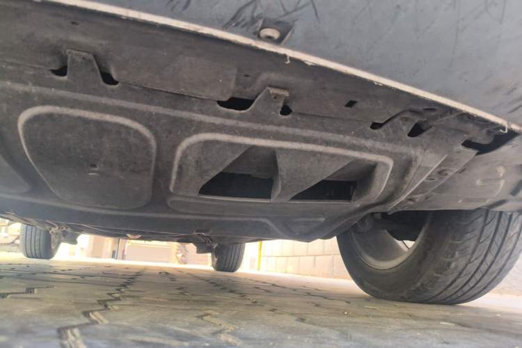 Used Volkswagen Bora 2014 1.6L Automatic Comfort Model Chassis Front Left