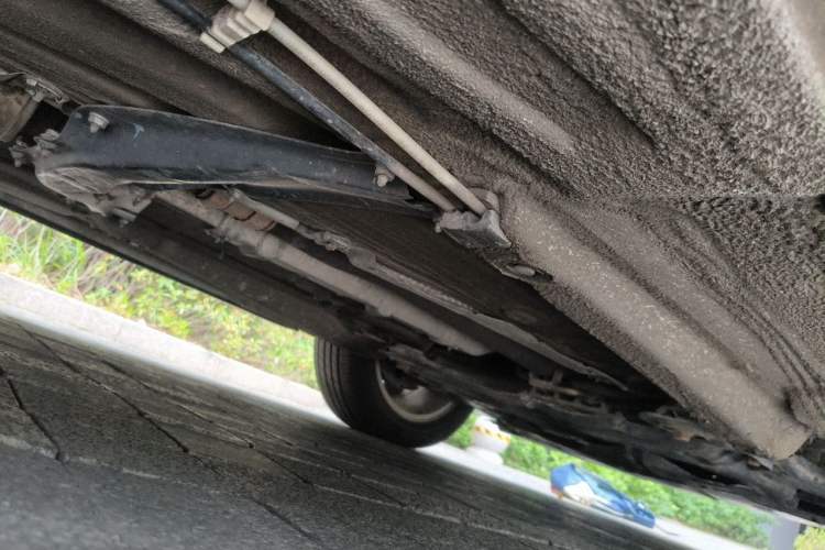 Used Volkswagen Bora 2014 1.6L Automatic Comfort Model Chassis Front Right