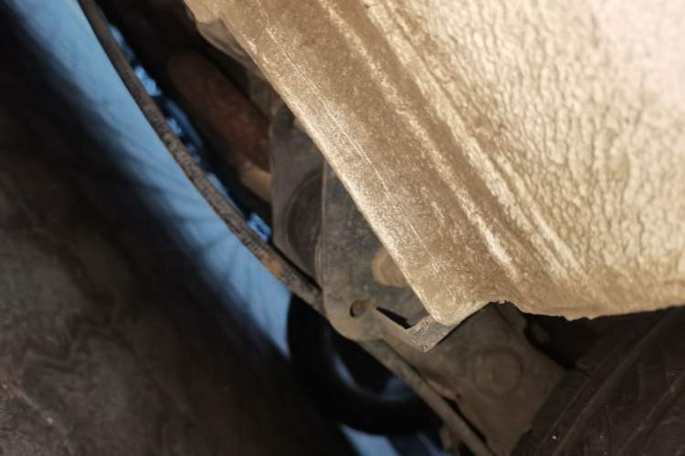 Used Volkswagen Bora 2014 1.6L Manual Comfort Model Chassis Rear Left