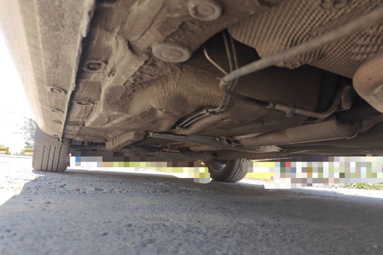 Used Volkswagen Bora 2014 1.6L Automatic Comfort Model Chassis Rear Left