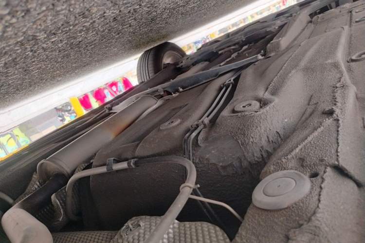 Used Volkswagen Bora 2014 1.6L Automatic Comfort Model Chassis Rear Left