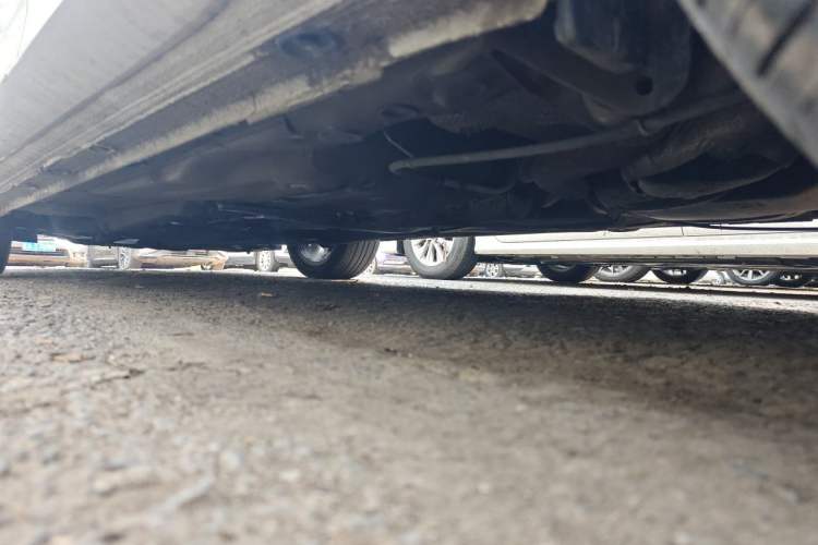 Used Volkswagen Bora 2014 1.4TSI Automatic Sportline Chassis Rear Left