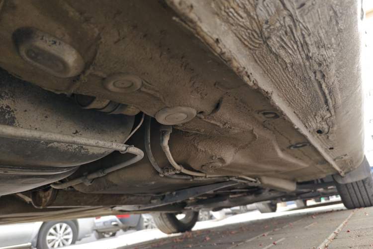 Used Volkswagen Bora 2014 1.6L Manual Comfort Model Chassis Rear Right