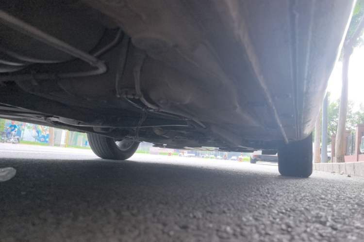 Used Volkswagen Bora 2014 1.6L Manual Comfort Model Chassis Rear Right