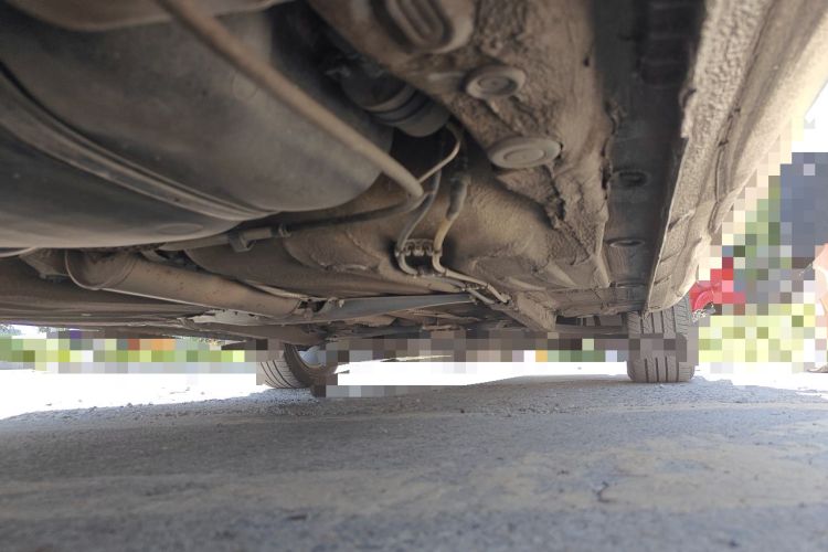 Used Volkswagen Bora 2014 1.6L Automatic Comfort Model Chassis Rear Right