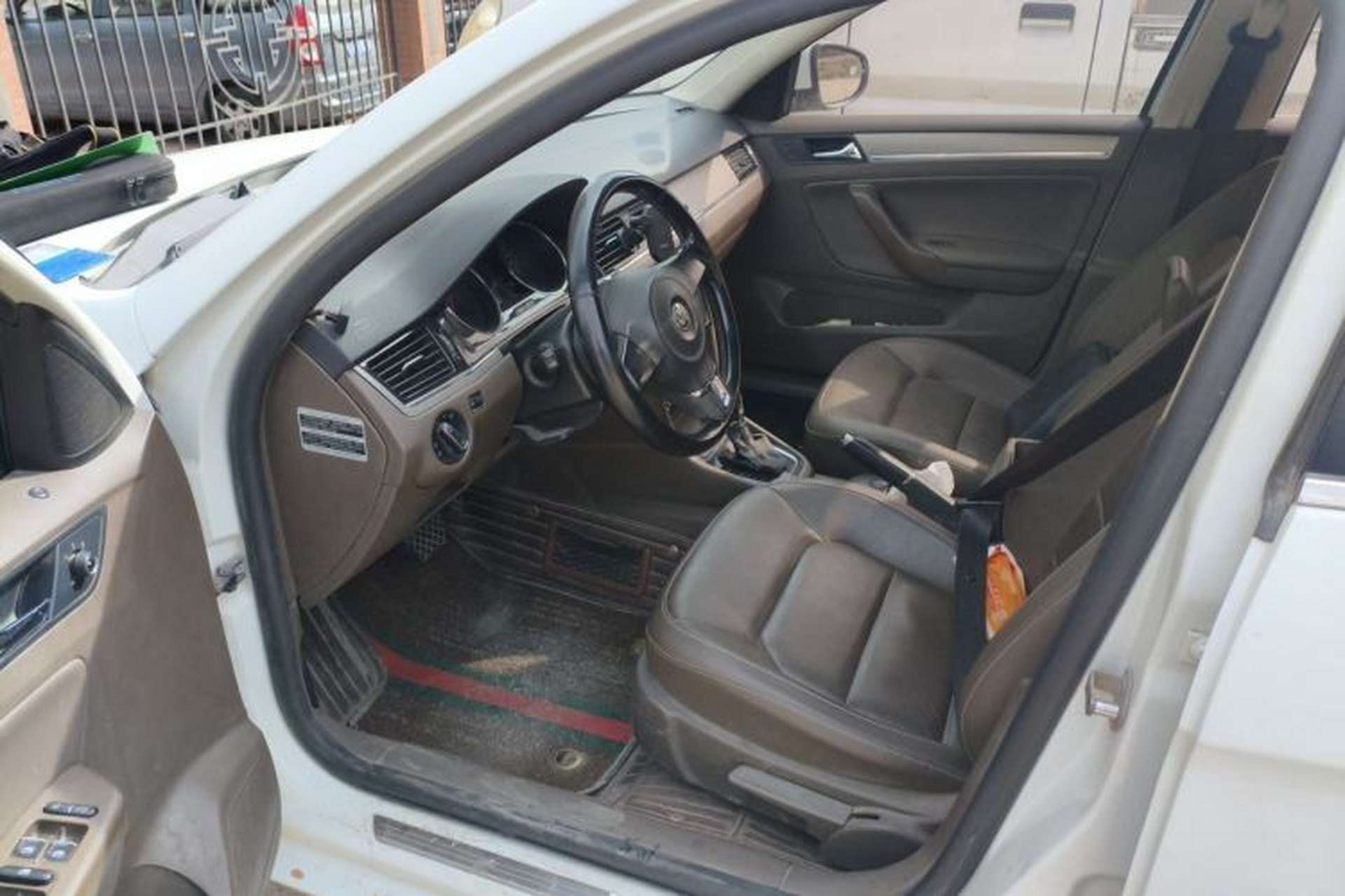Used Volkswagen Bora 2014 1.6L Automatic Comfort Model Driver Seat