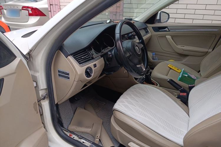 Used Volkswagen Bora 2014 1.6L Manual Comfort Model Driver Seat