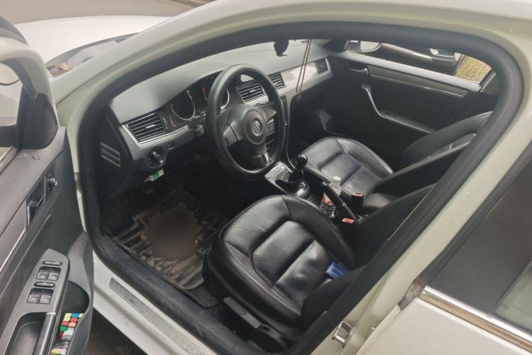 Used Volkswagen Bora 2014 1.6L Manual Comfort Model Driver Seat