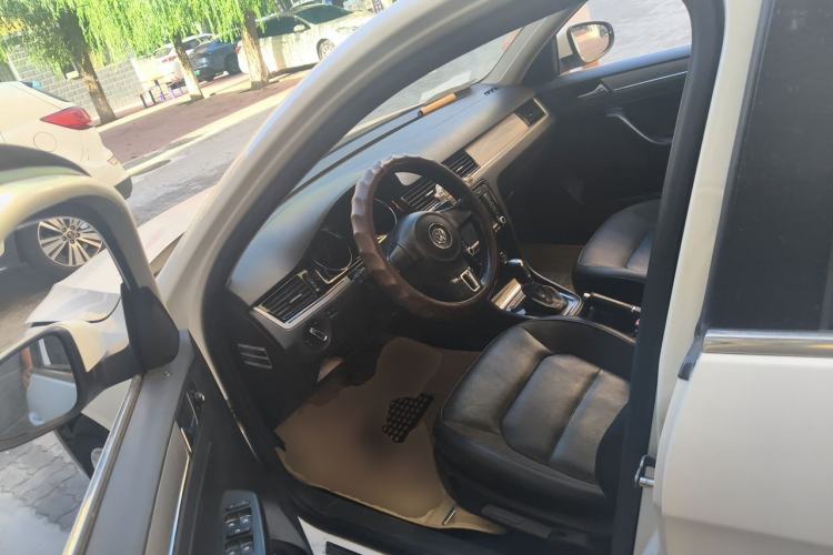 Used Volkswagen Bora 2014 1.6L Automatic Comfort Model Driver Seat