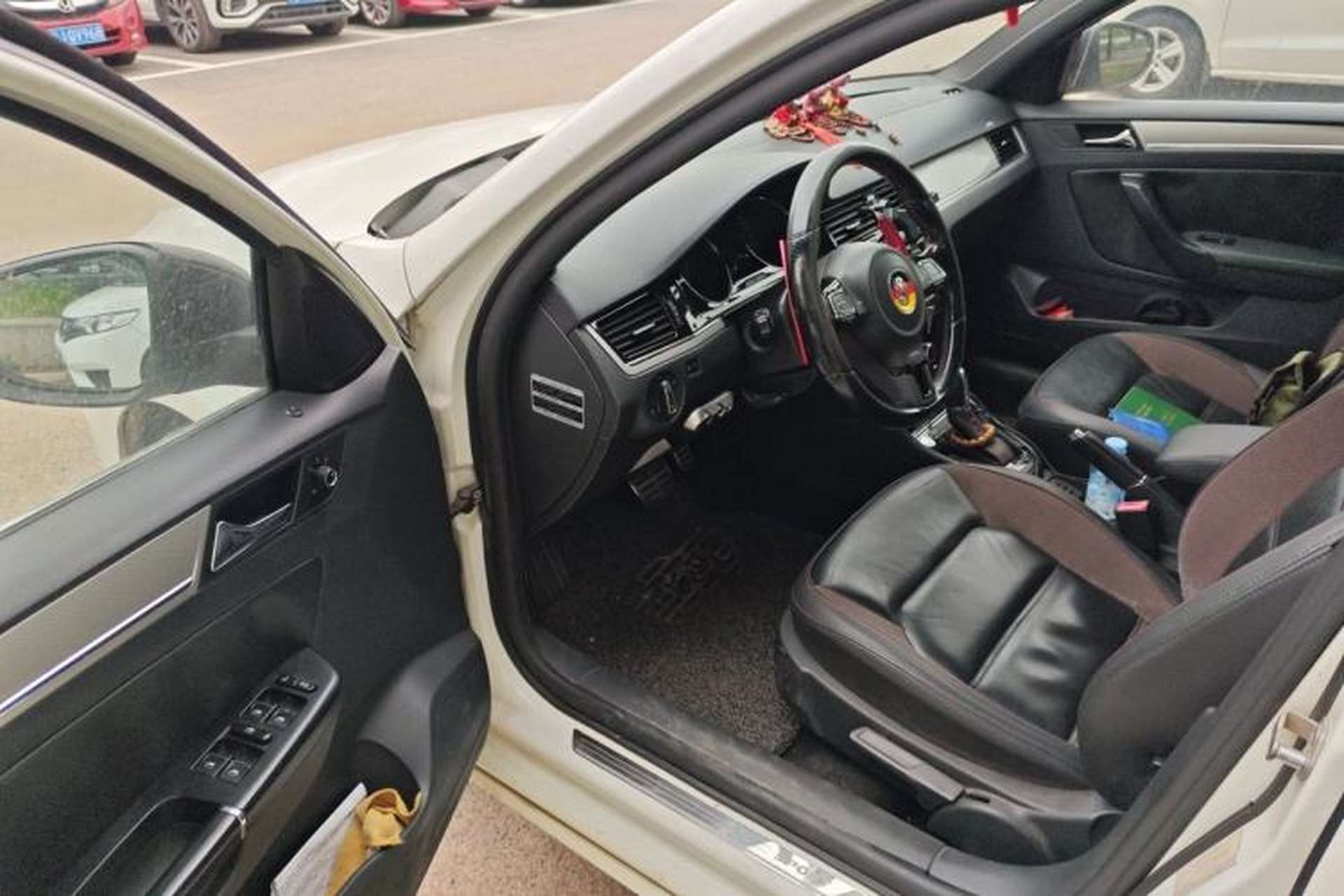 Used Volkswagen Bora 2014 1.4TSI Automatic Sportline Driver Seat