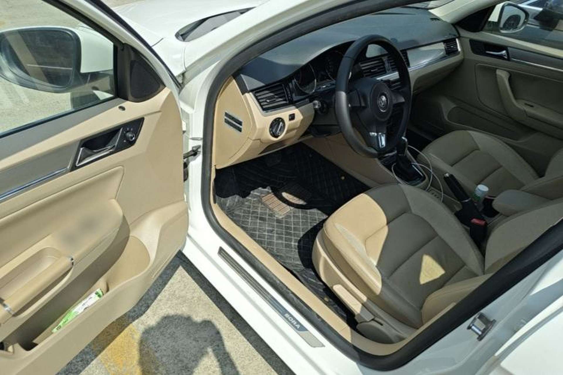 Used Volkswagen Bora 2014 1.6L Automatic Comfort Model Driver Seat