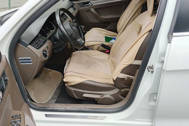 Used Volkswagen Bora 2014 1.6L Automatic Comfort Model Driver Seat
