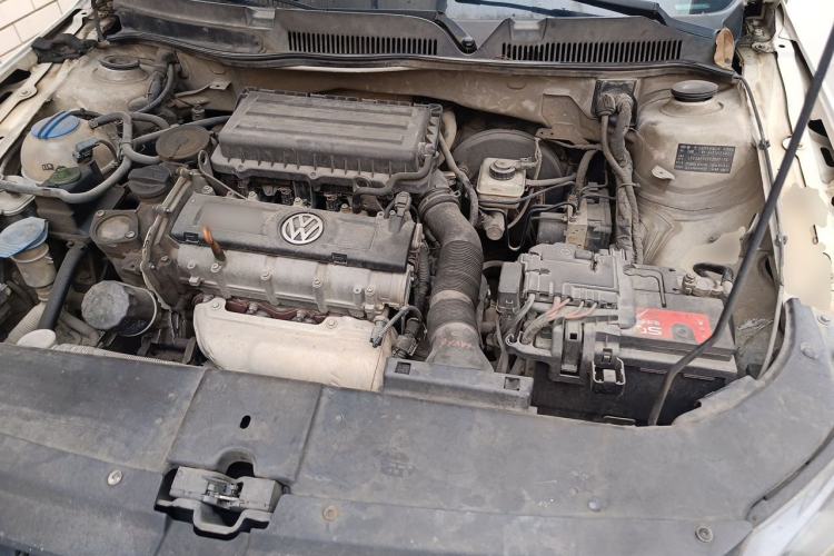 Used Volkswagen Bora 2014 1.6L Manual Comfort Model Engine Bay