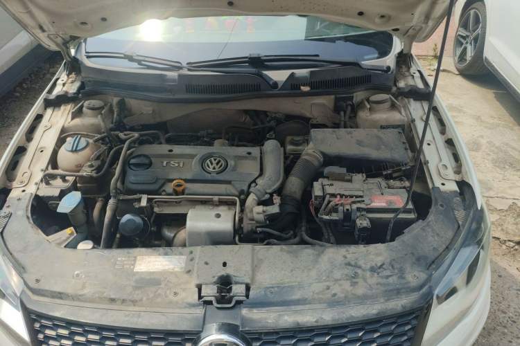 Used Volkswagen Bora 2014 1.4TSI Automatic Sportline Engine Bay