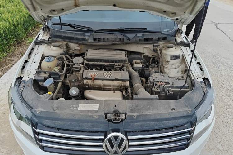 Used Volkswagen Bora 2014 1.6L Manual Comfort Model Engine Bay