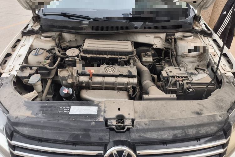 Used Volkswagen Bora 2014 1.6L Manual Comfort Model Engine Bay